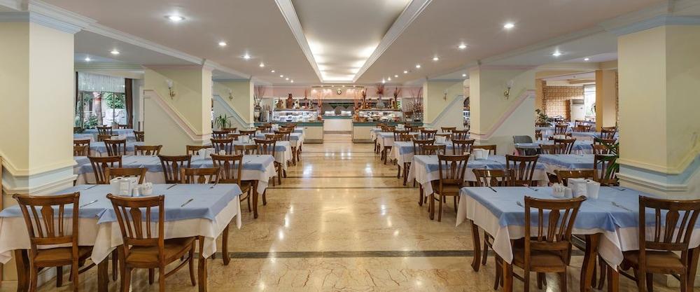 Venus Hotel 시데 외부 사진